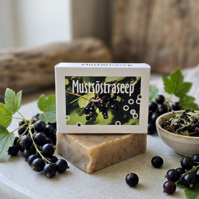 Vitamiinirikas ja kooriv mustasõstra seep